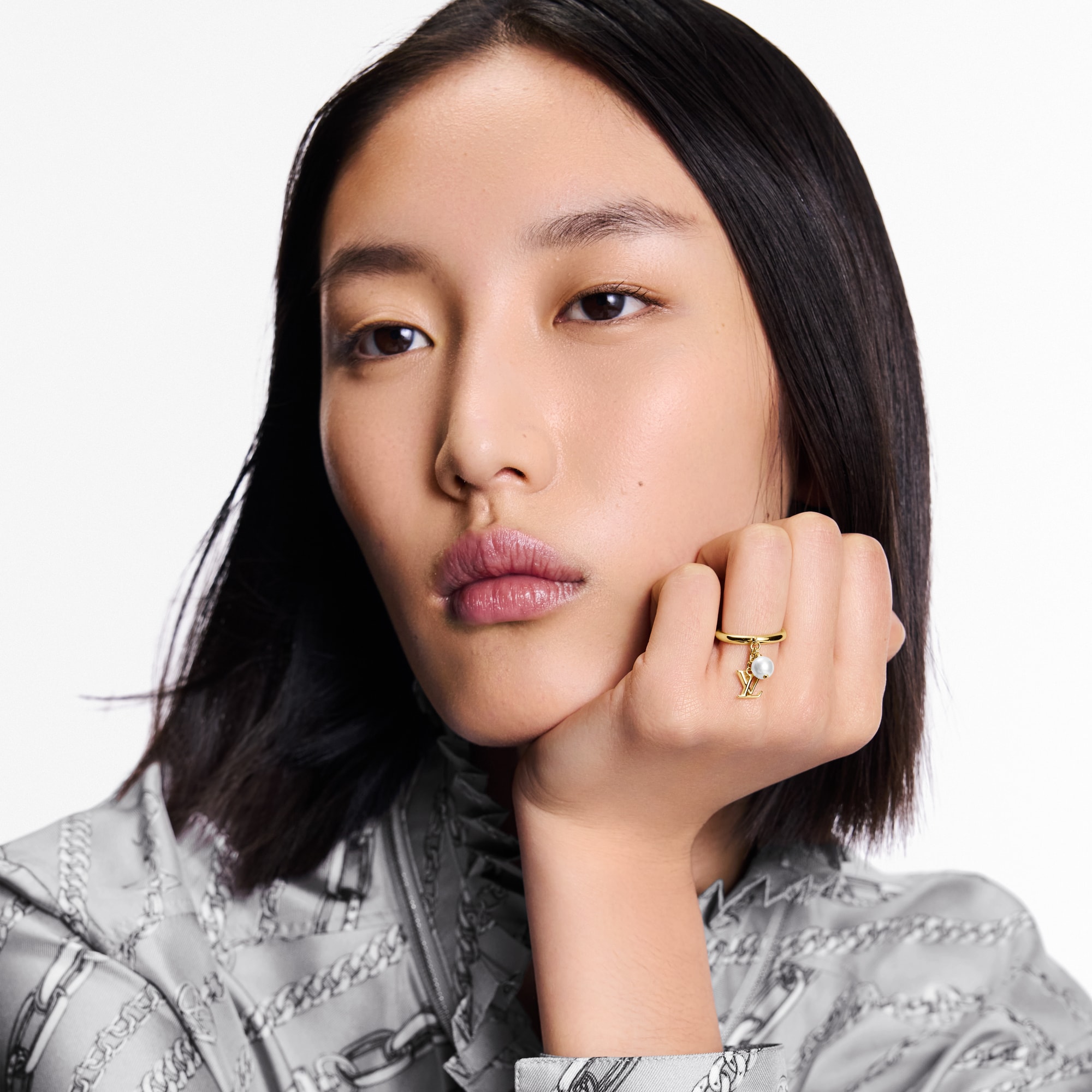 LV Iconic Louisa Ring S00 in Wanita