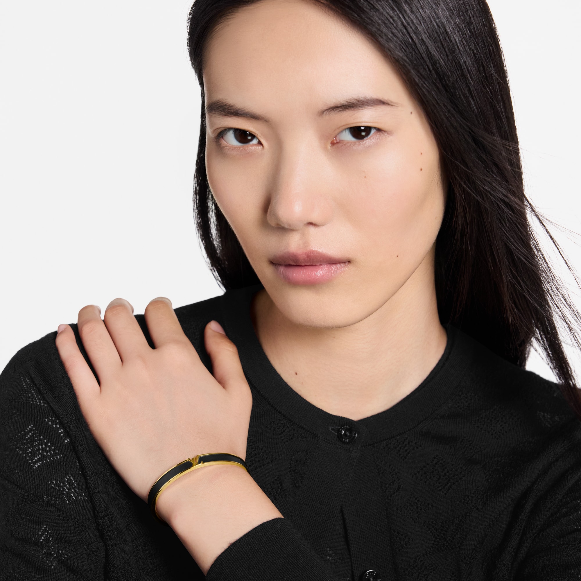 LV Initiales Bracelet S00 in Wanita