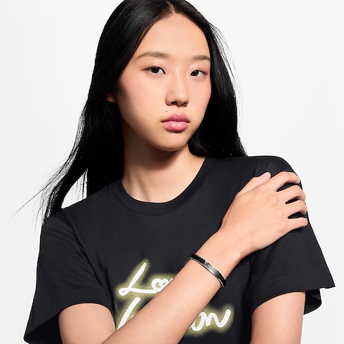 LV Initiales Bracelet . in Women's Fashion Jewelry Bracelets collections by Louis Vuitton (Product zoom)