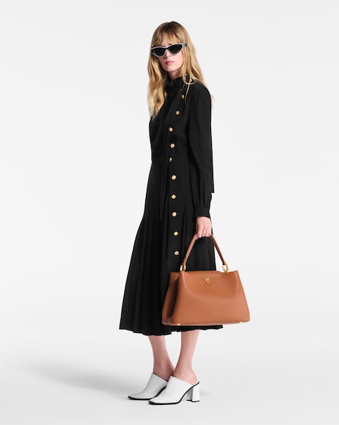 LV Line Cat Eye Sunglasses . in Women's Accessories Sunglasses collections by Louis Vuitton