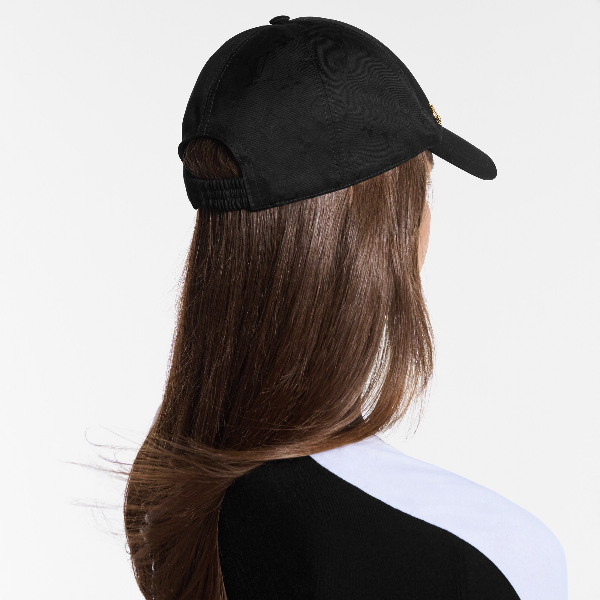 LV Mine Cap S00 in Wanita