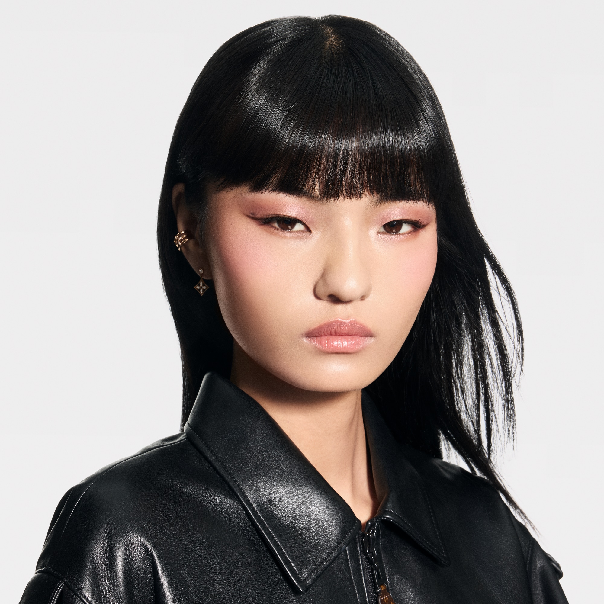 LV Ombres - Eyeshadow Palette Refill  in Perfumes and Beauty