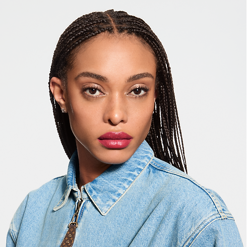 LV Rouge - Satin Lipstick in Perfumes and Beauty's Lips } collections by Louis Vuitton (Product zoom)