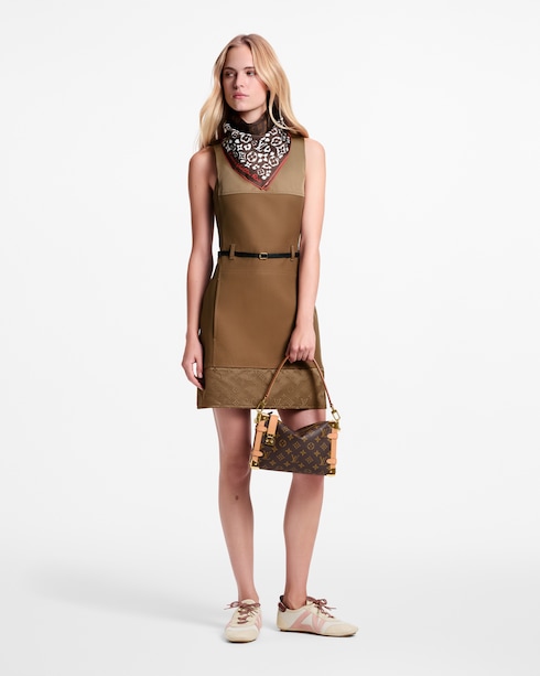 Khăn Lụa Vuông LV Safari 55 . in Đồ Nữ's Phụ kiện Khăn lụa collections by Louis Vuitton