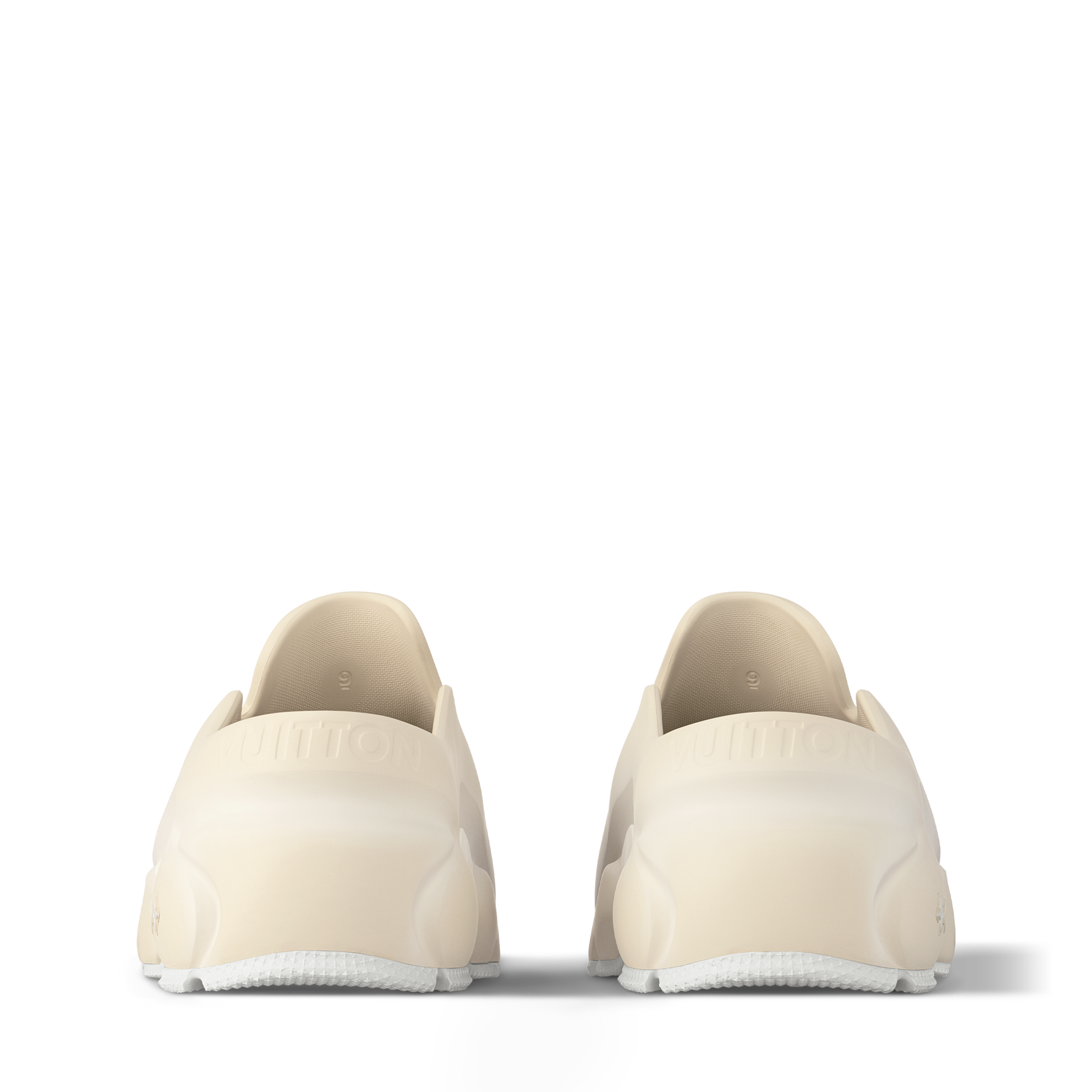 LV Shark Clog  in Pria