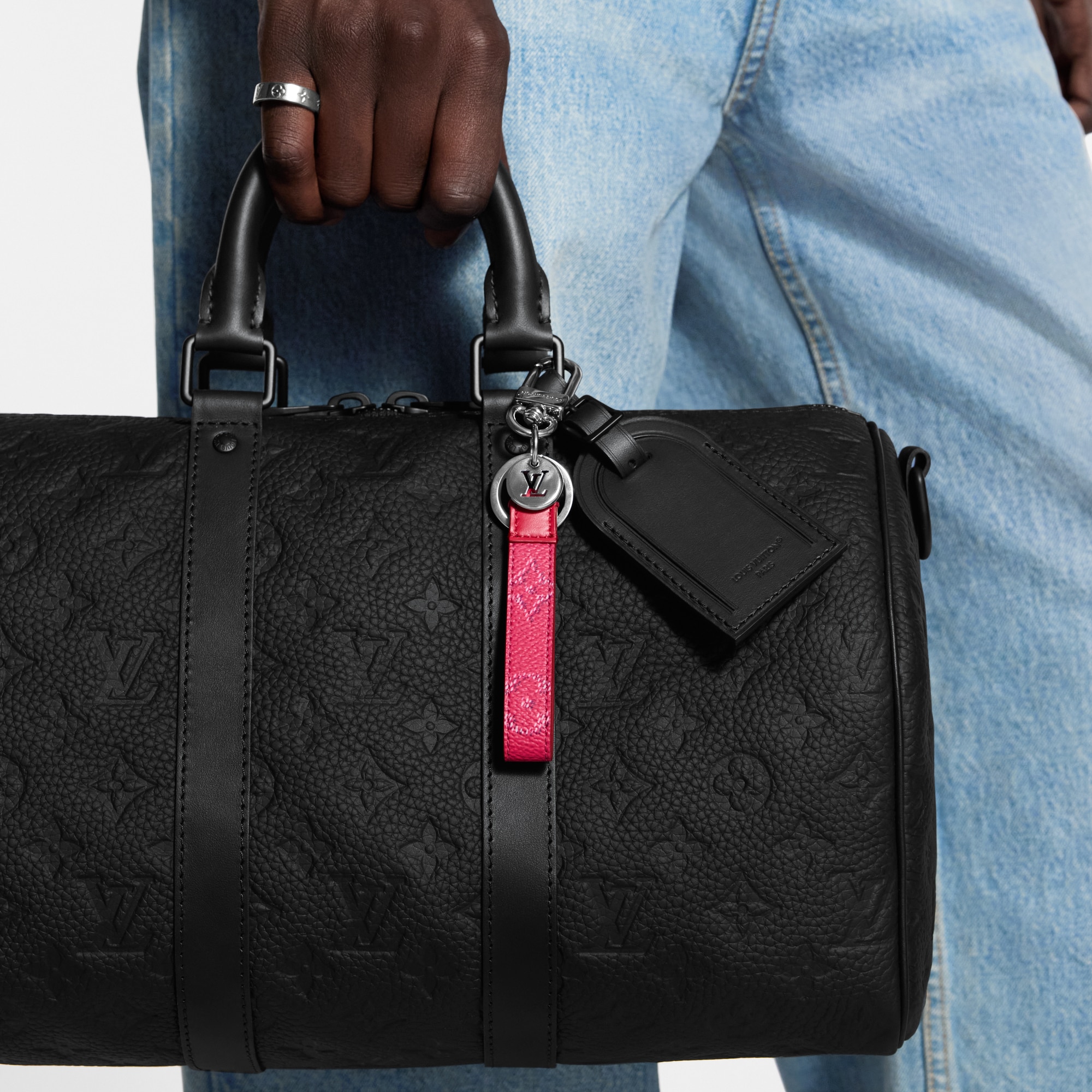 LV Slim Dragonne Key Holder and Bag Charm S00 in Pria