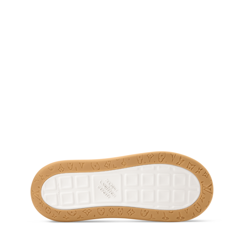 LV Tilted Sneaker in Pria's Sepatu Sneakers collections by Louis Vuitton (Perbesar produk)