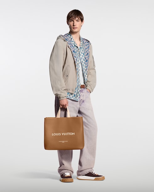 LV Tilted 運動鞋 in 男士's 鞋履系列 運動鞋 collections by Louis Vuitton