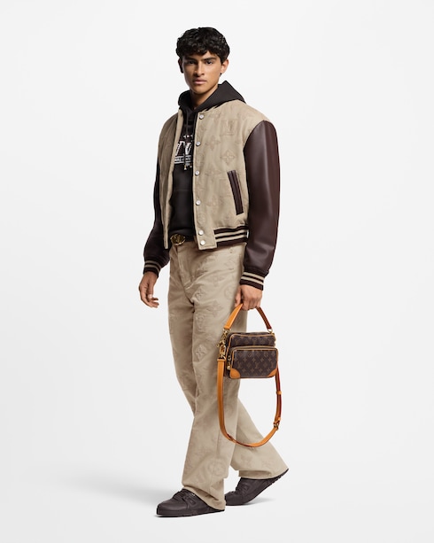 Giày Thể Thao LV Trainer Distressed in Đồ Nam's Giày Giày thể thao collections by Louis Vuitton