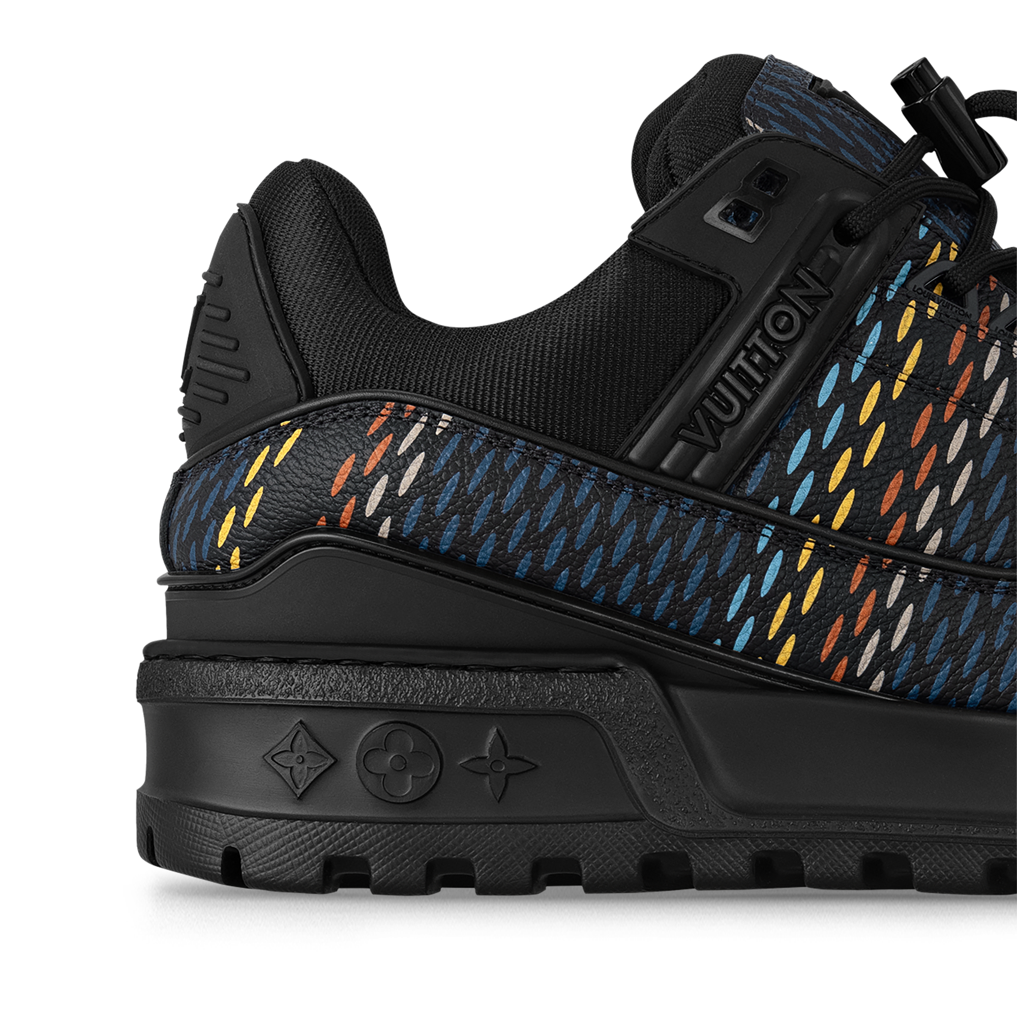 LV Trainer Maxi Sneaker  in Pria