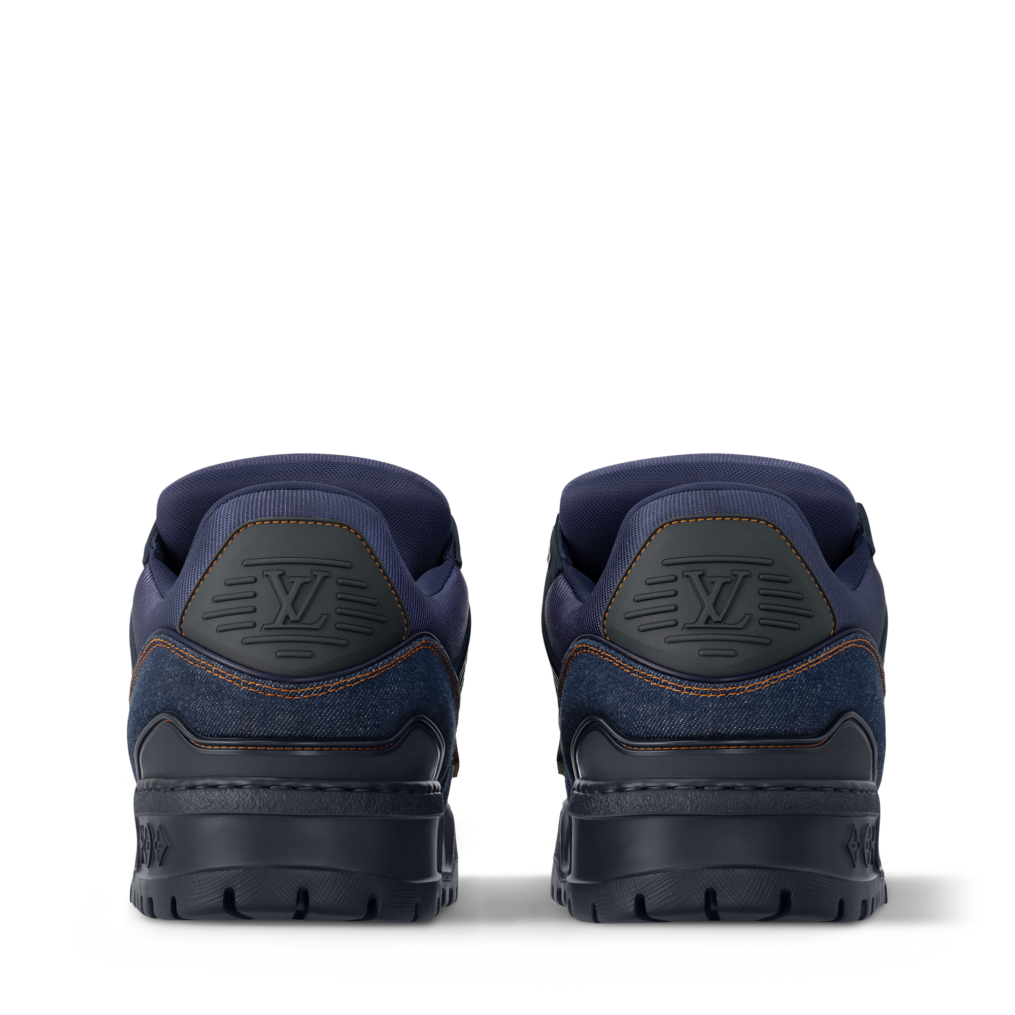 LV Trainer Maxi Sneaker  in Pria