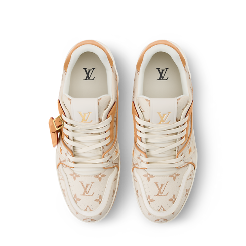 LV Trainer Sneaker in Pria's Sepatu Sneakers collections by Louis Vuitton (Perbesar produk)