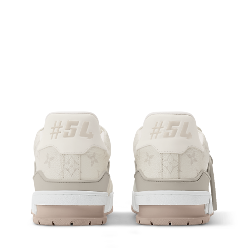 LV Trainer Sneaker in Pria's Sepatu Sneakers collections by Louis Vuitton (Perbesar produk)