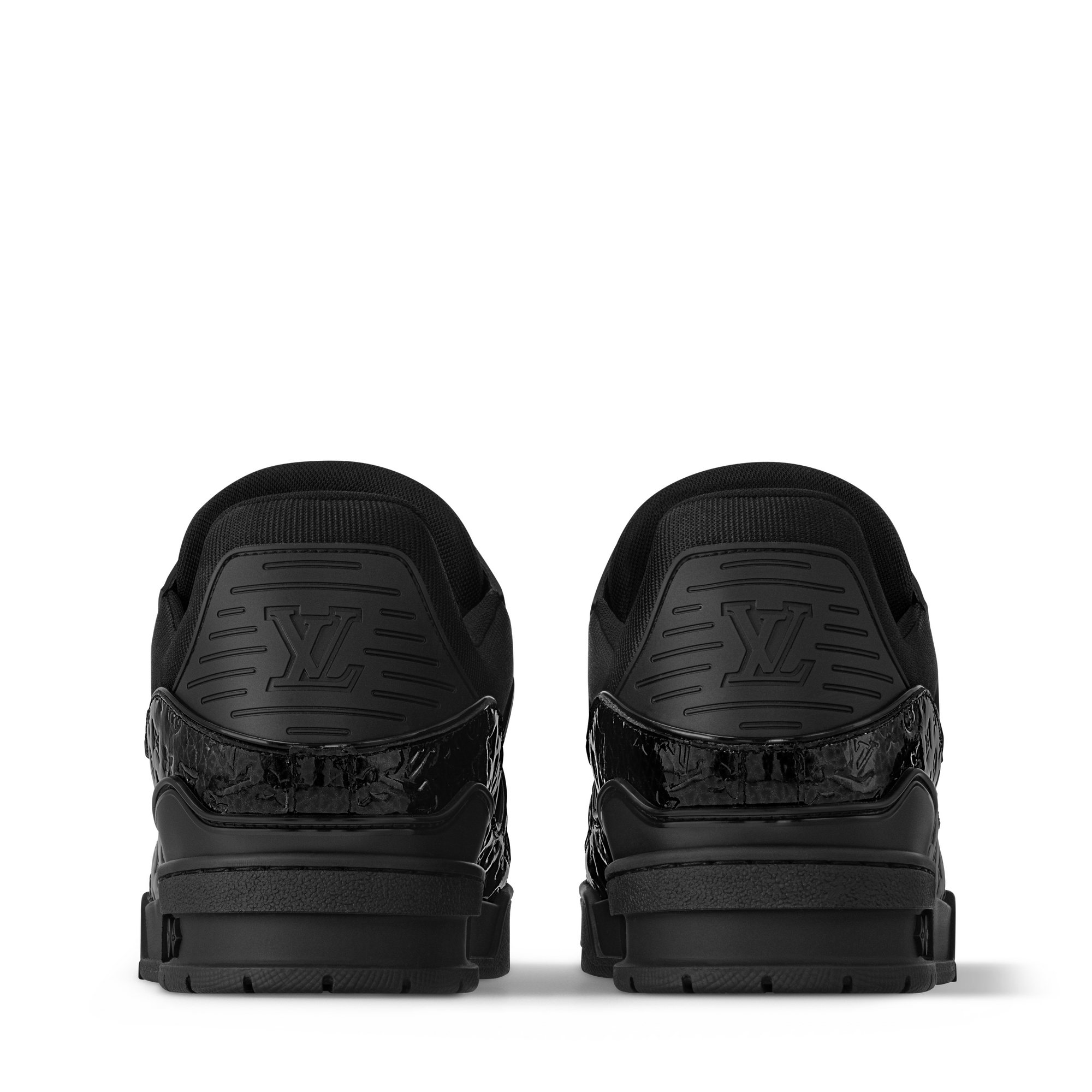 LV Trainer Sneaker  in Pria