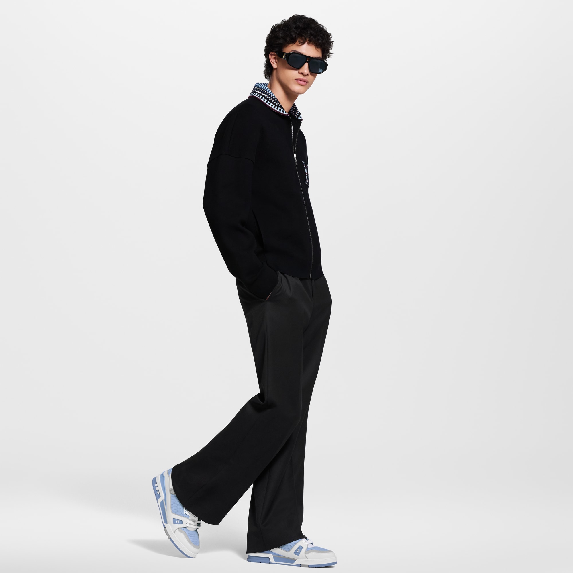 LV Trainer Sneaker  in Pria