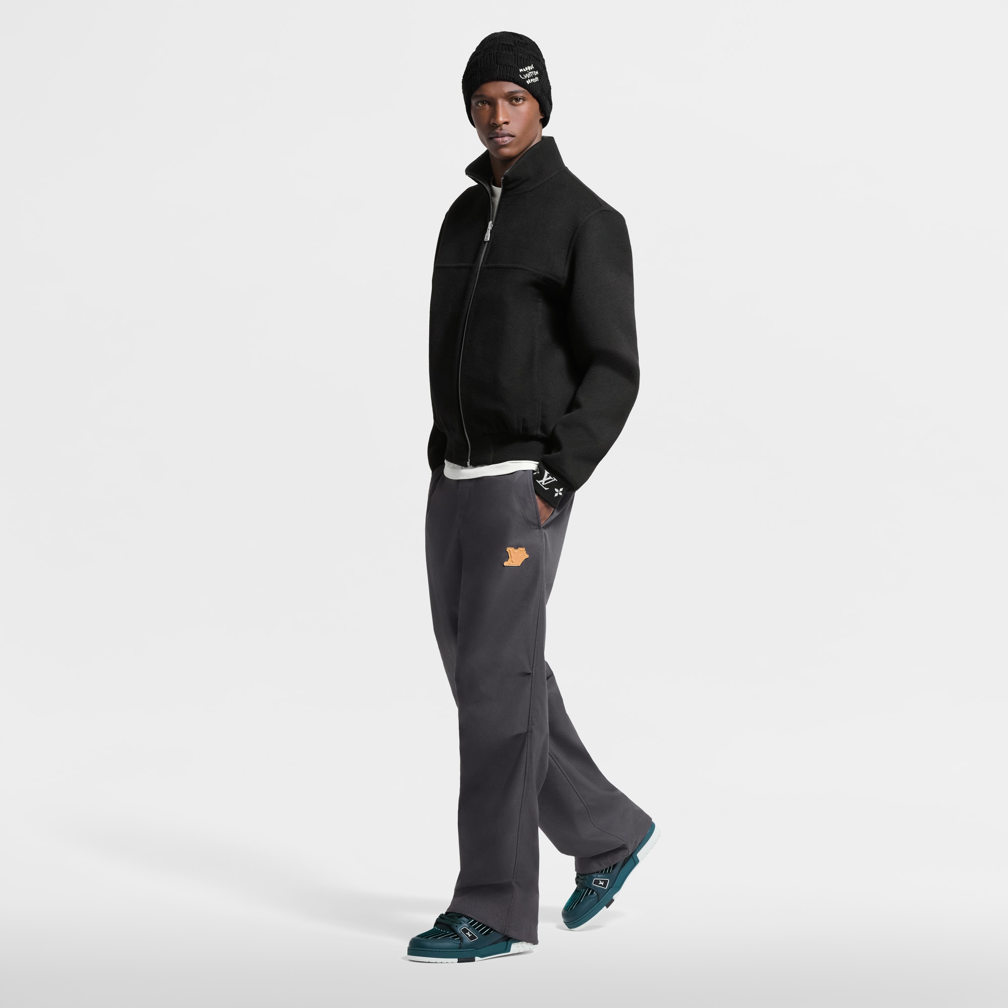 LV Trainer Sneaker  in Pria