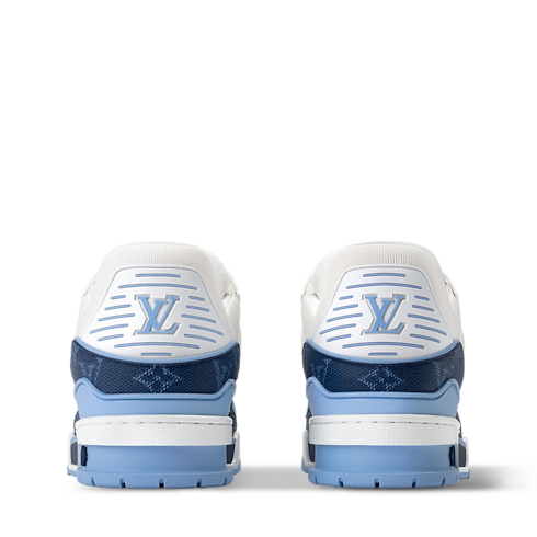 LV Trainer Sneaker in Pria's Sepatu Sneakers collections by Louis Vuitton (Perbesar produk)