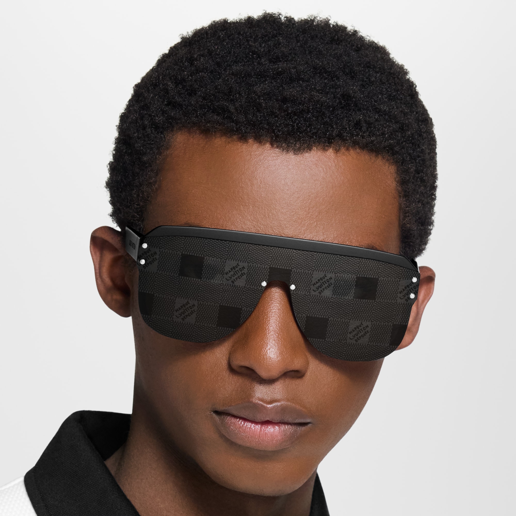 LV Waimea Mask Round Sunglasses S00 in Pria