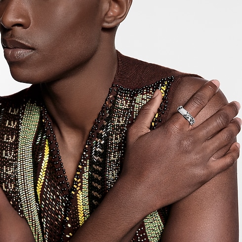 LV Whisper Ring S00 in Pria's Fashion Jewelry Cincin collections by Louis Vuitton (Perbesar produk)