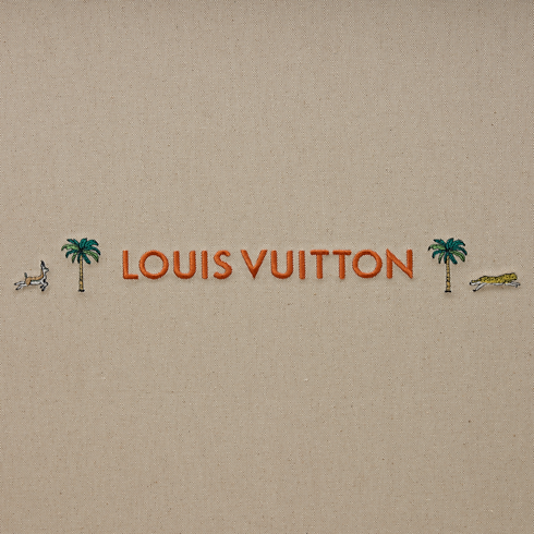 LV x Darjeeling Limited Courrier Lozine 90 Other Leathers in Trunks, Travel and Home's Trunks and Boxes Trunks collections by Louis Vuitton (Perbesar produk)
