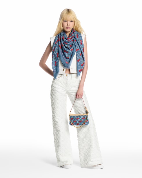 LV x TM - ผ้าคลุมไหล่รุ่น Denim Cerise . in ผู้หญิง's แอคเซสเซอรี่ ผ้าคลุมไหล่แบรนด์สำหรับผู้หญิง collections by Louis Vuitton