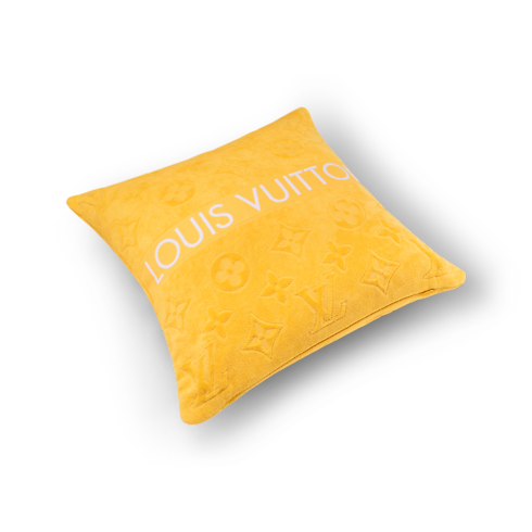 LVacation Beach Pillow S00 in Wanita's Aksesori Home Textiles collections by Louis Vuitton (Perbesar produk)