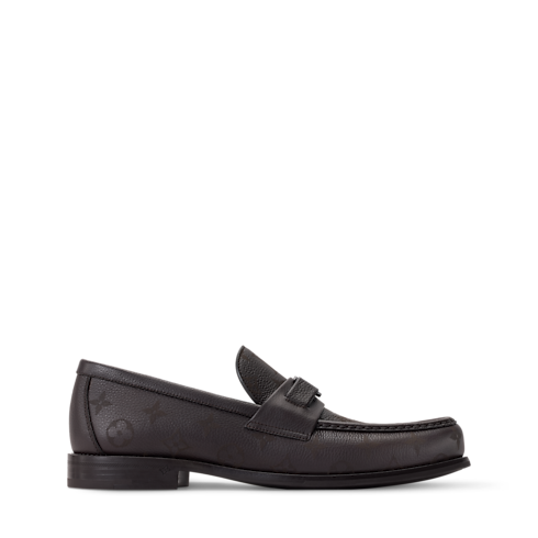 Major Loafer in Pria's Sepatu Loafers and Moccasins collections by Louis Vuitton (Perbesar produk)