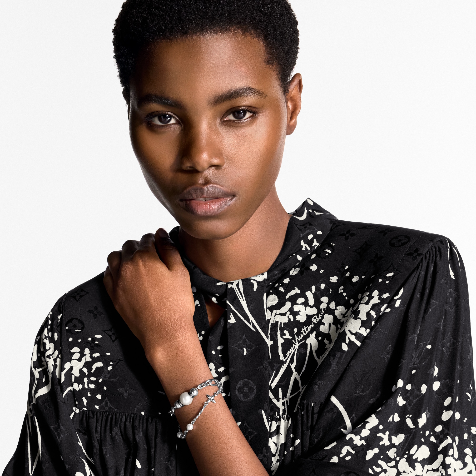 Midnight Pearl Bracelet S00 in Wanita