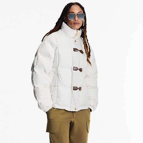 Monogram Accent Pillow Puffer Jacket in Wanita's Pakaian Mantel dan Jaket collections by Louis Vuitton (Perbesar produk)