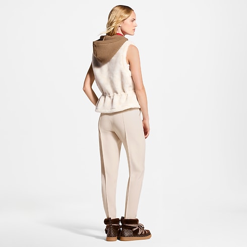 Monogram Fleece Gilet in Wanita's Pakaian Mantel dan Jaket collections by Louis Vuitton (Perbesar produk)