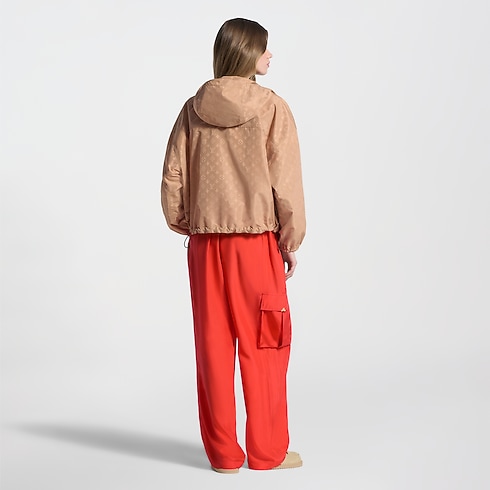 Monogram Hooded Parka in Wanita's Pakaian Mantel dan Jaket collections by Louis Vuitton (Perbesar produk)