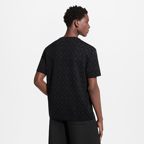 Monogram Jacquard Short-Sleeved Crewneck in Men's Ready-to-Wear All Ready-to-Wear collections by Louis Vuitton (Product zoom)