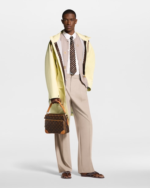 Monogram Light Nylon Parka in Pria's Pakaian Outerwear dan Mantel collections by Louis Vuitton