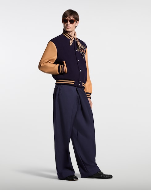 S00 액세서리 실크 & 반다나 모노그램 오버랩 반다나 | 루이비통 공식 온라인 스토어®