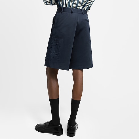Monogram Pocket Cargo Shorts in Men's Ready-to-Wear Pants collections by Louis Vuitton (Product zoom)