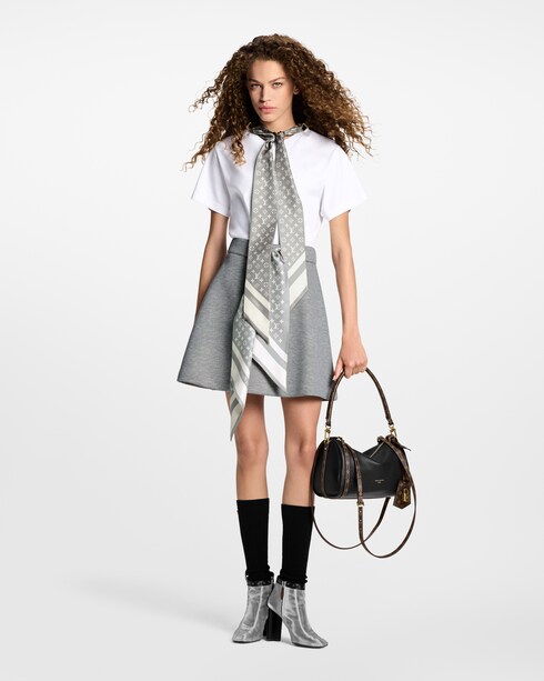 Áo Thun in Đồ Nữ's Trang phục Áo collections by Louis Vuitton