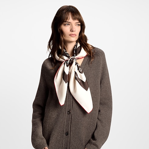 Monogram Silhouette Square 90 . in Women's Accessories Silk Squares and Bandeaus collections by Louis Vuitton (Product zoom)