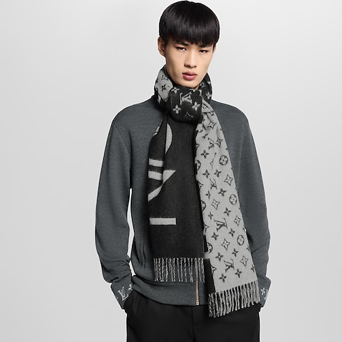Monogram Split Scarf . in Men's Accessories Scarves collections by Louis Vuitton (Product zoom)