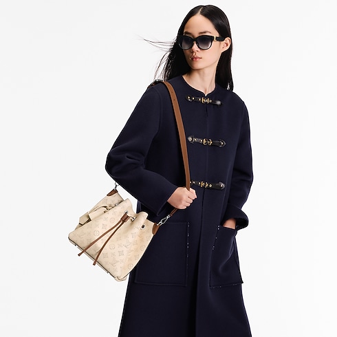 Muria Mahina in Women's Handbags Handbags For Women collections by Louis Vuitton (Product zoom)