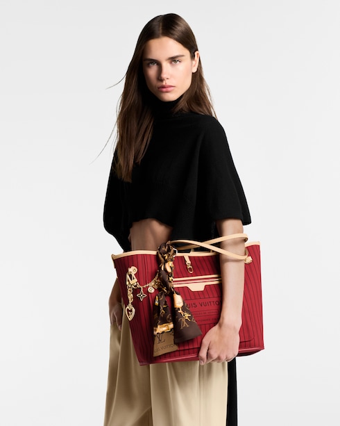 Móc Khóa My LV Love . in Đồ Nữ's Phụ kiện Móc khóa và Phụ kiện treo túi collections by Louis Vuitton