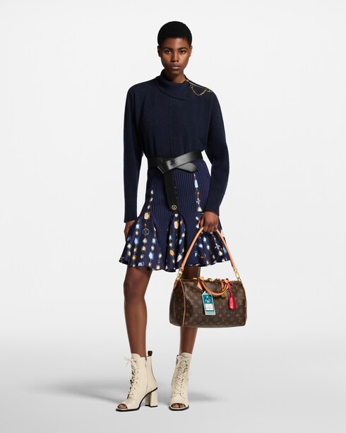 ネックレスインサート ニットスカート ウィメンズ ウェア(洋服)