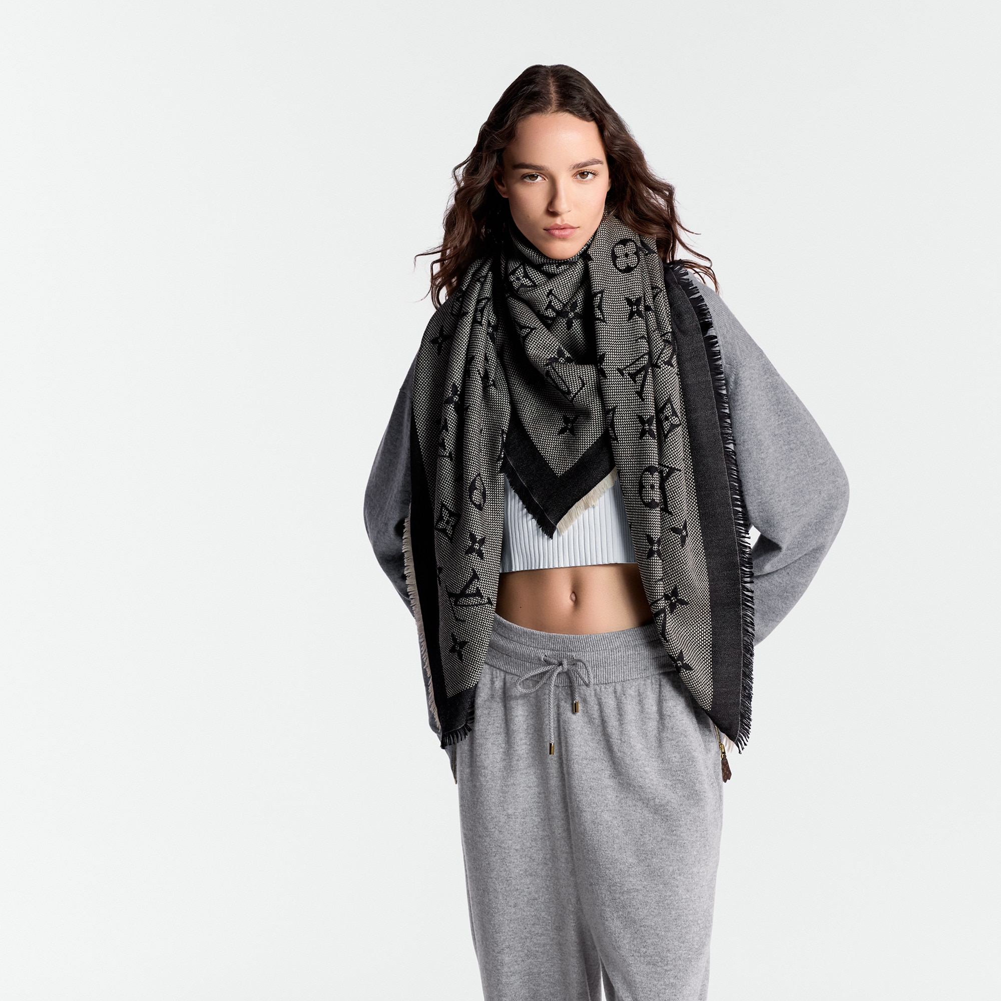 Neo Natté Monogram Shawl S00 in Wanita