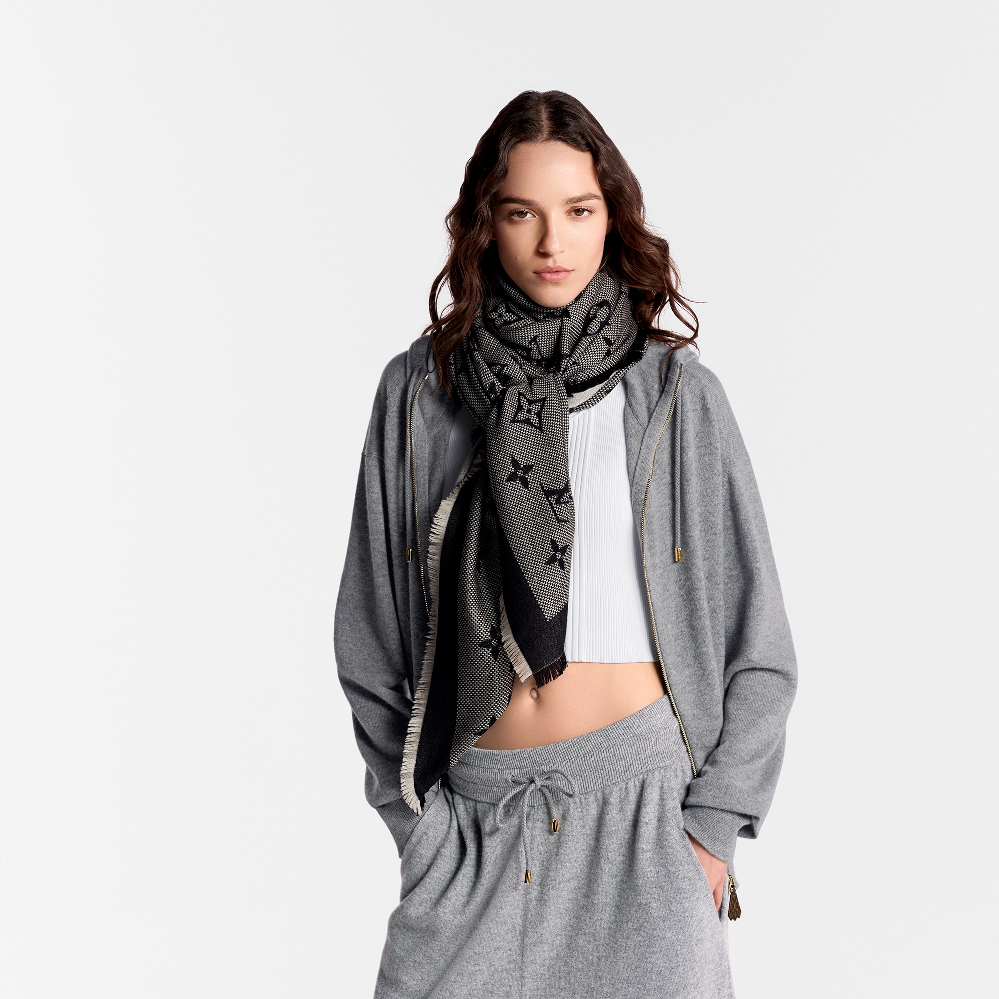 Neo Natté Monogram Shawl S00 in Wanita