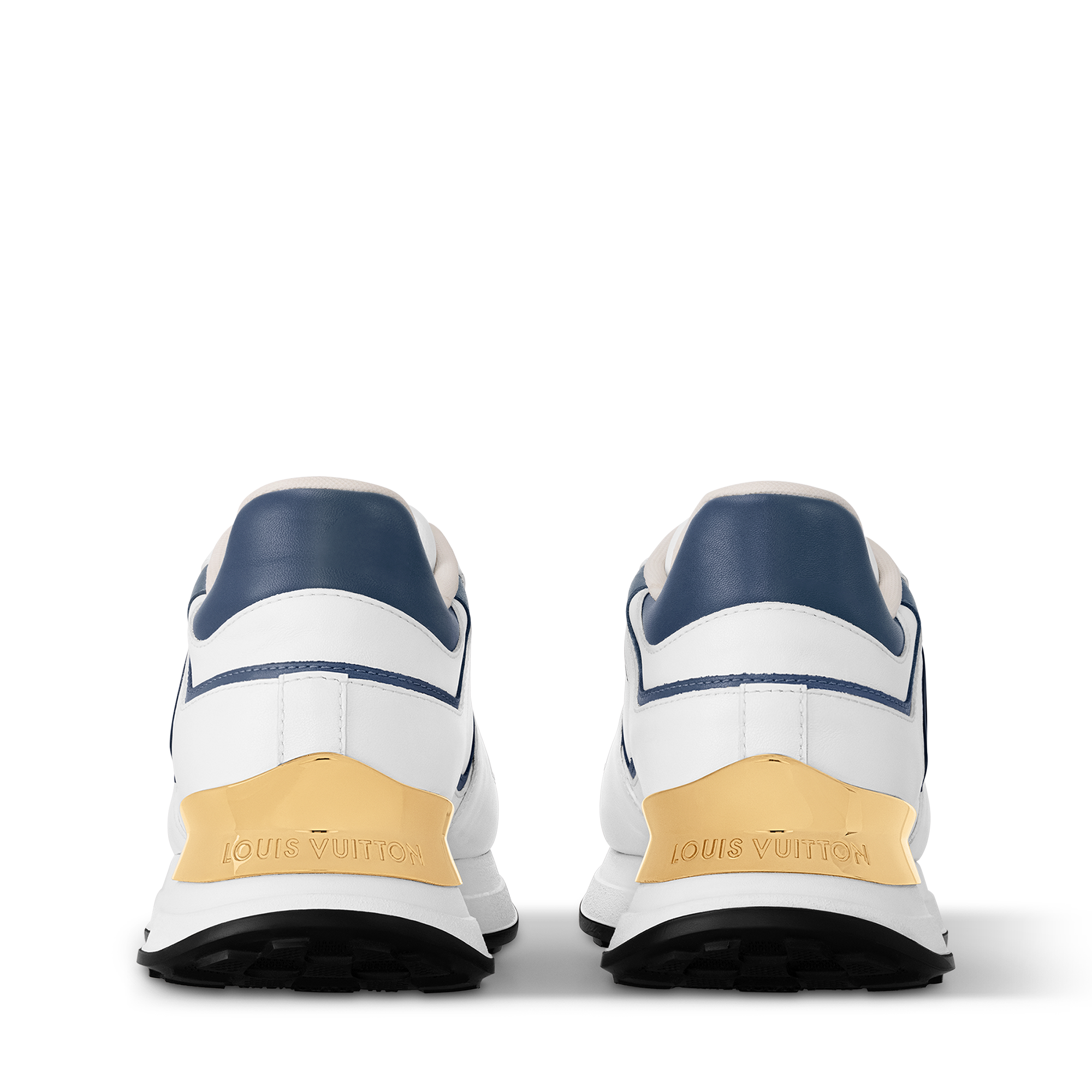 Neo Run Away Sneaker  in Wanita