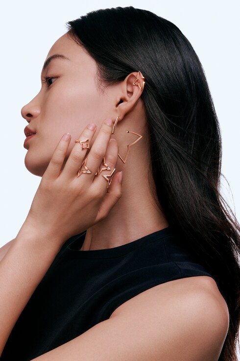 Ombre Blossom Open Ring, Pink Gold and Diamonds in Jewellery's Categories Rings collections by Louis Vuitton