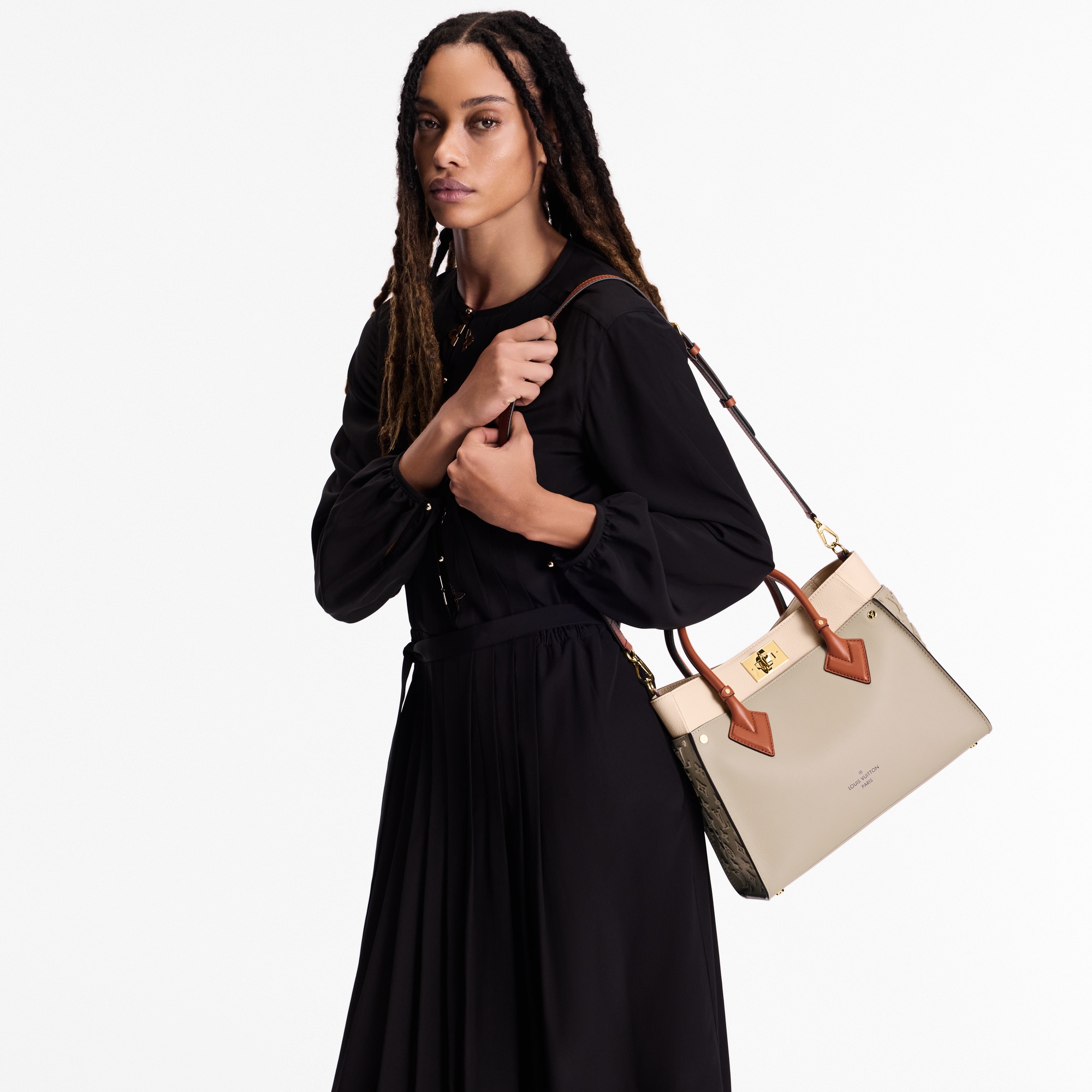 On My Side MM High End Leathers in Wanita