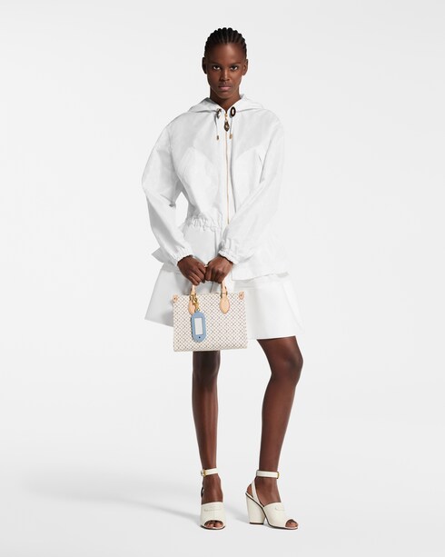 OnTheGo PM H27 in Bags and Small Leather Goods's Women Bags LV Icons collections by Louis Vuitton