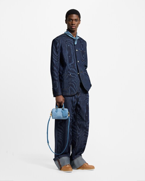 Khăn Lụa Paisley . in Đồ Nam's Phụ kiện Khăn lụa collections by Louis Vuitton