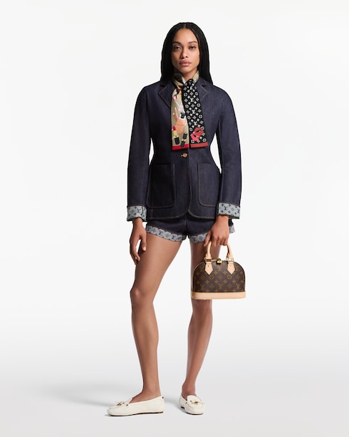 Khăn Lụa Paris En Beauté . in Đồ Nữ's Phụ kiện Khăn lụa collections by Louis Vuitton