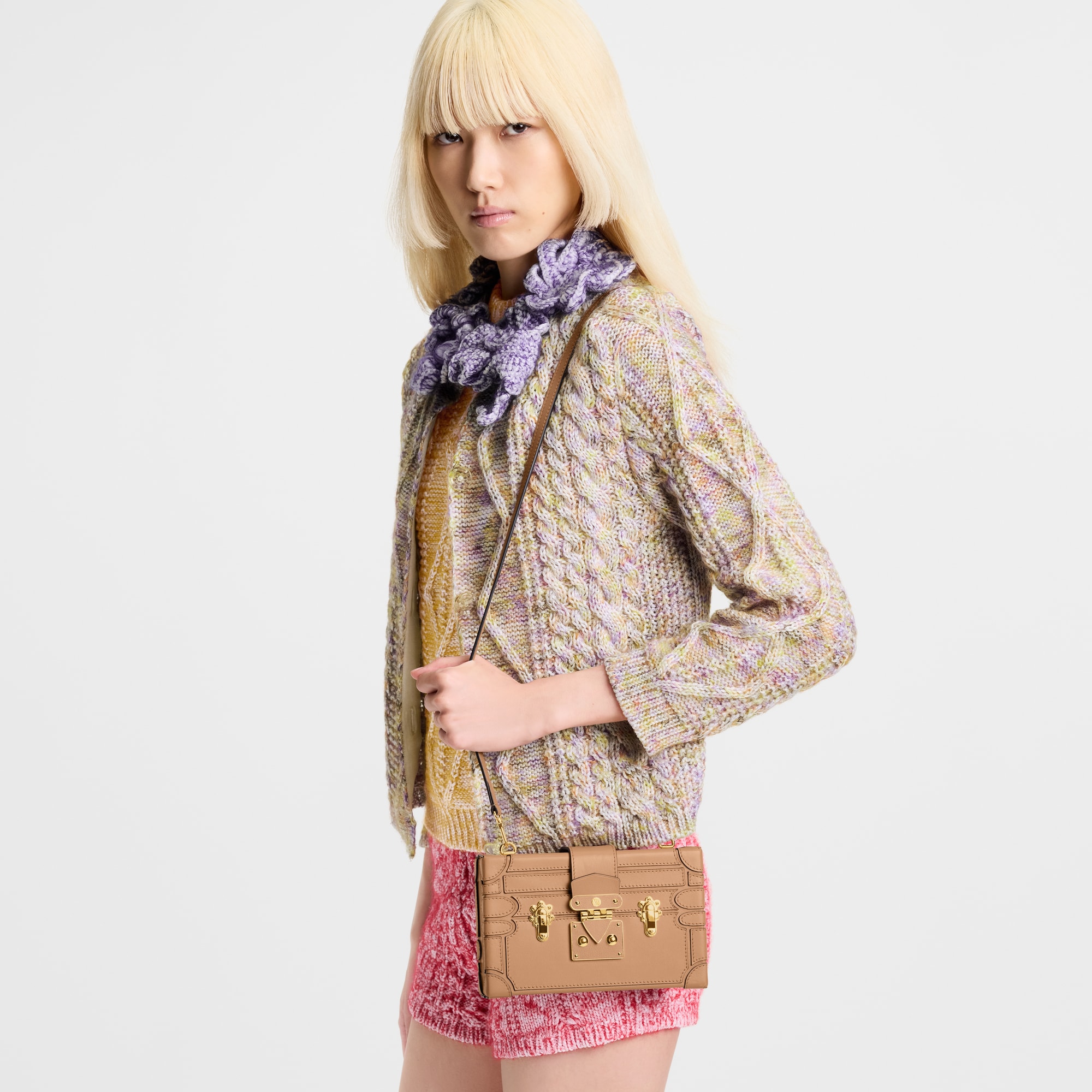 Petite Malle Silhouette H27 in Wanita